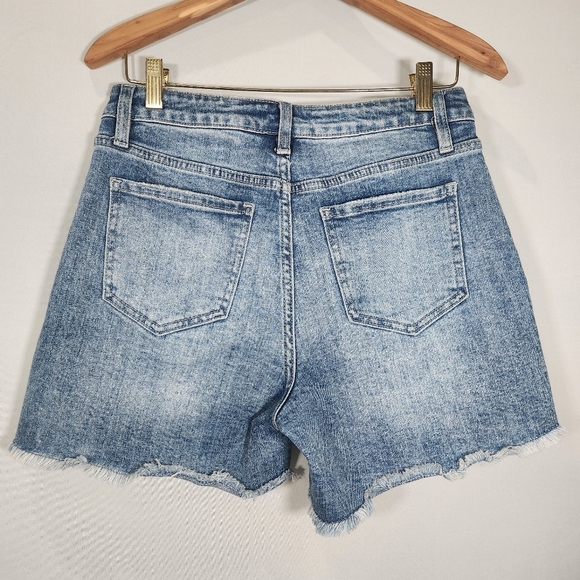 Discount Divas Distressed Blue Jean Shorts with Frayed Hem - Picture 3 of 10